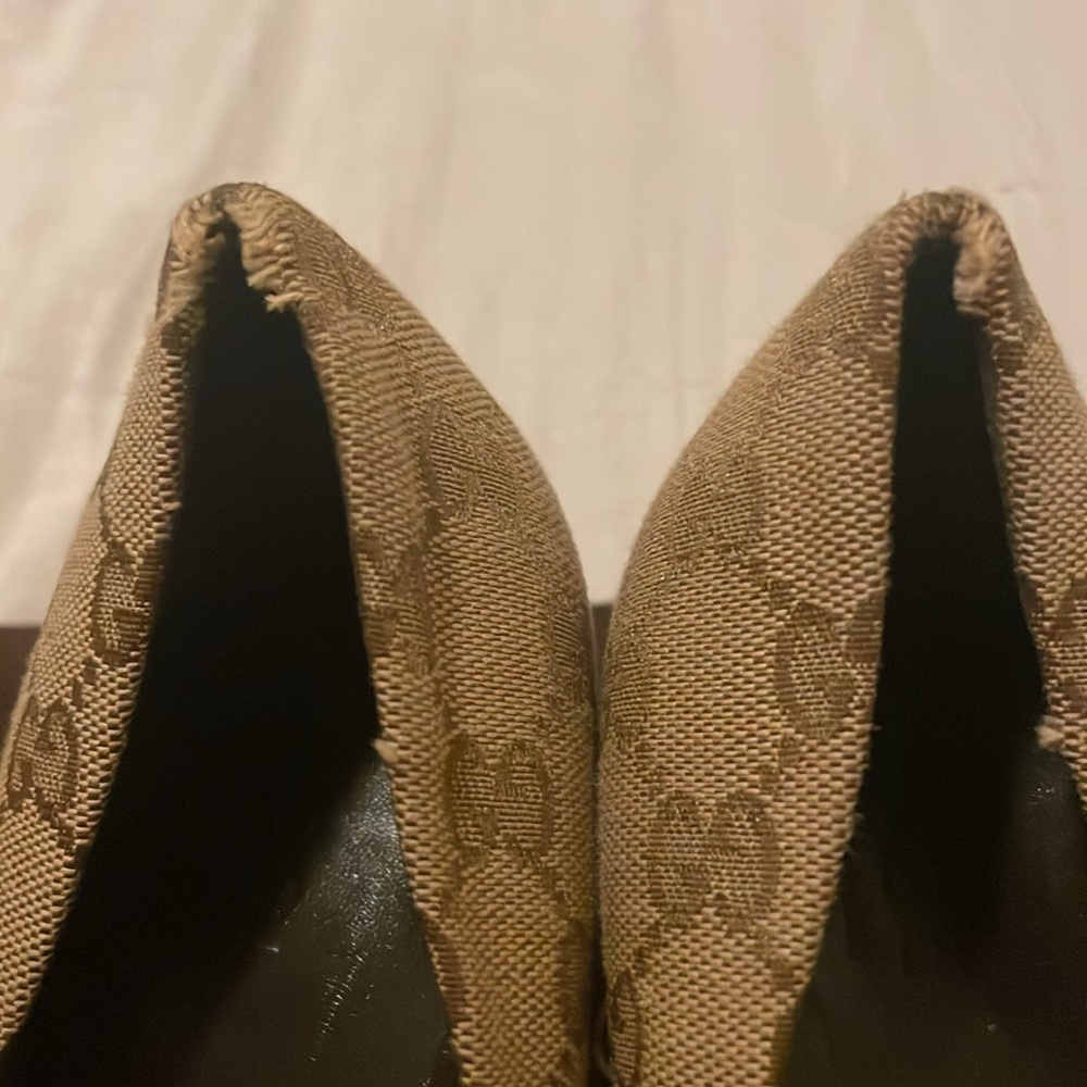 Comfortable - image 5